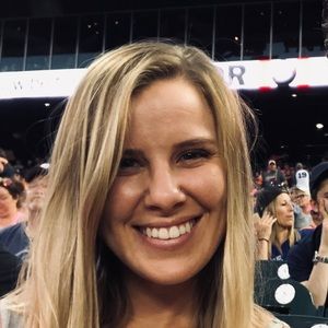Meet your Posher, Kelli